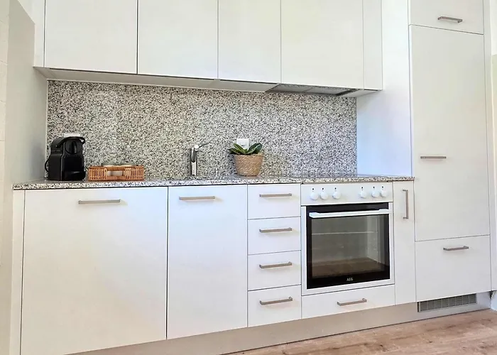 Torre - Citta Vecchia * Локарно