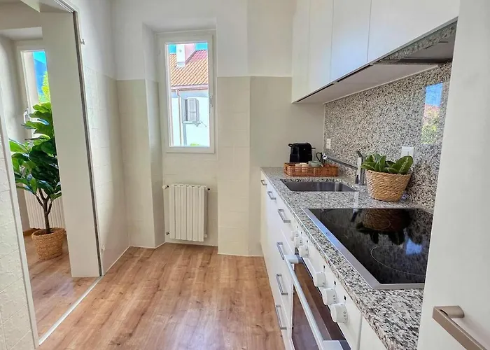 Torre - Citta Vecchia * Локарно